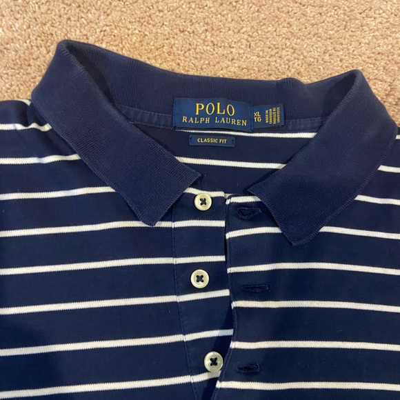 XL Polo shirt by Ralph Lauren. Short sleeves. Very soft material - Picture 4 of 4